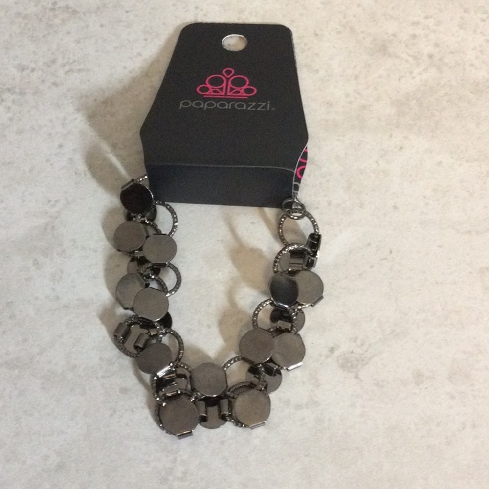 NWT Paparazzi Silver-Tone Linked Circle Bracelet - Paparazzi